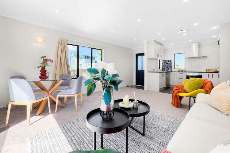 94a Tiraumea Drive Pakuranga_7