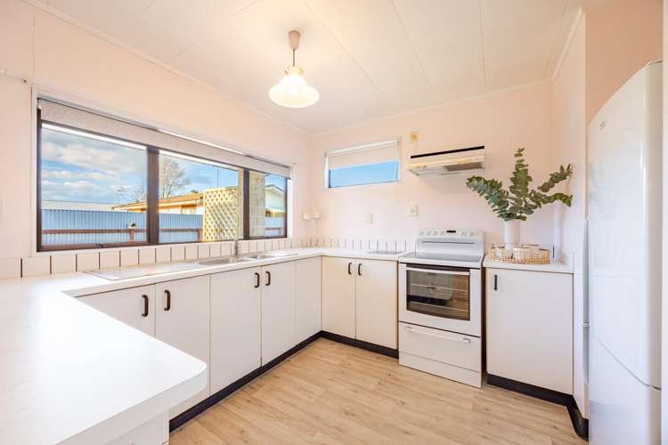 2/6 King Street Taradale_3