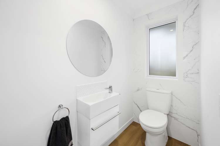 42 Pukeko Way Kinloch_19