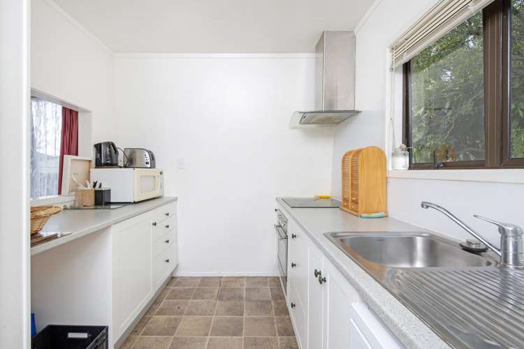 2/47 Luton Avenue Sunnyhills_9