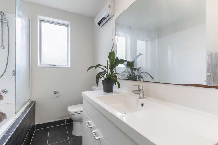 83 Grove Road Papakura_18