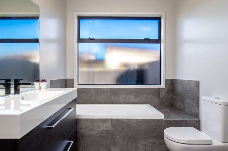 18 Rutledge Drive Springlands_15