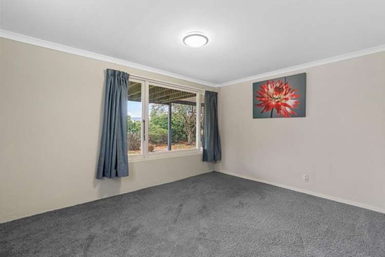 239 Highcliff Road Shiel Hill_26