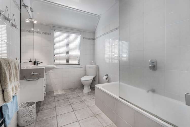 2/67 Brighton Road Parnell_18