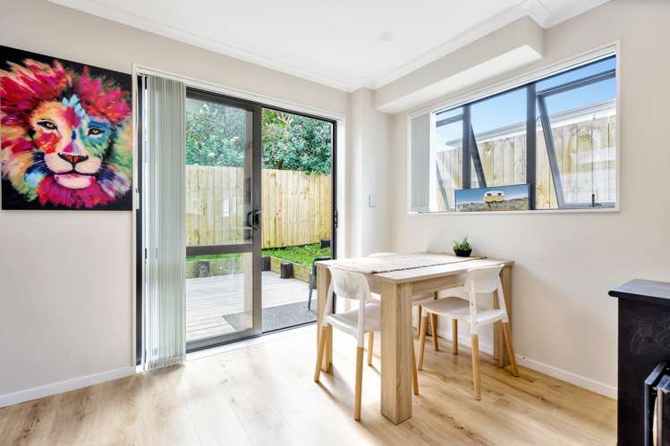 9e Kingdale Road Henderson_10