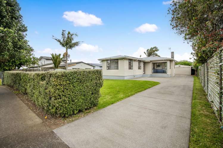 19 Matapouri Road Mangere Bridge_0