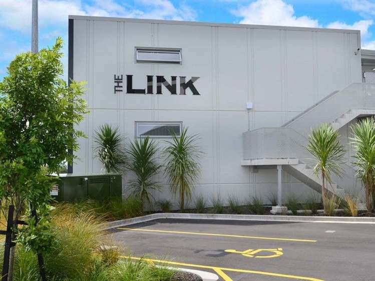 112/17 Link Crescent Stanmore Bay_6