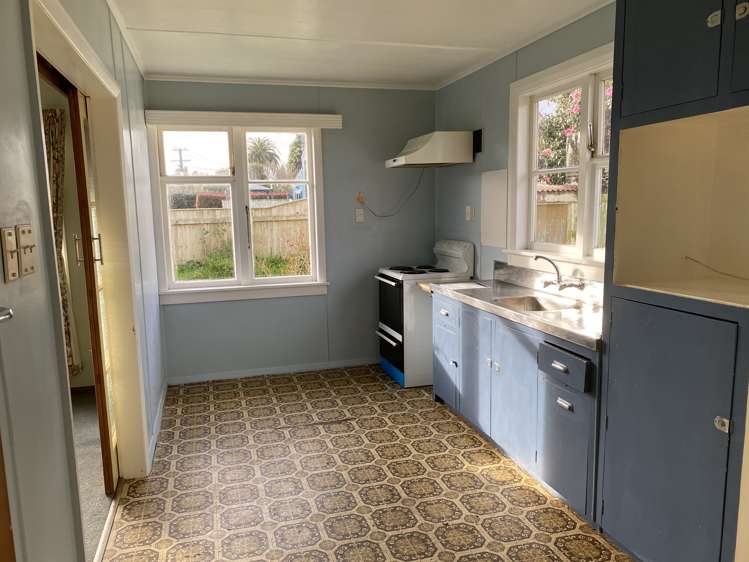 74 Egmont Street Kaponga_3