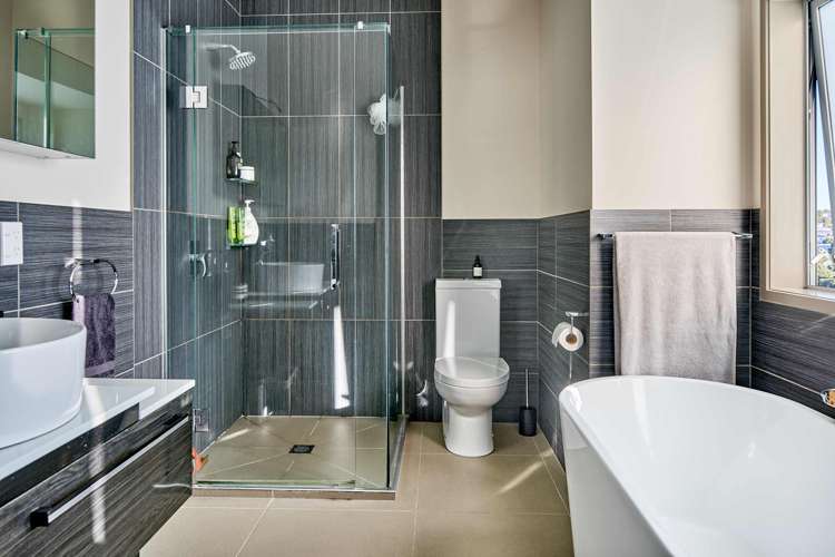 17 Mo Street Camborne_10