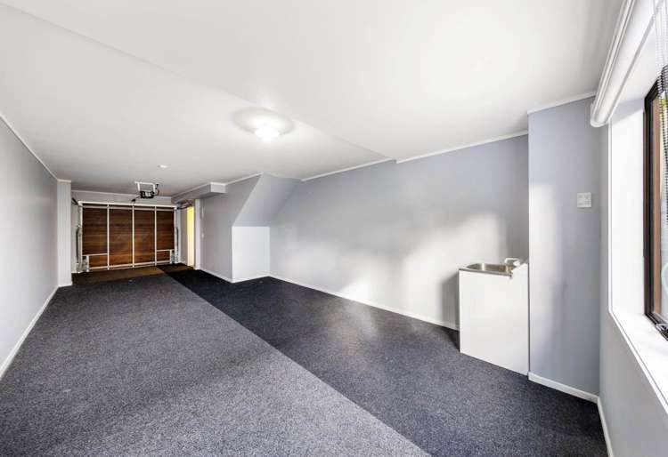 9/27 Rossmay Terrace Mt Eden_9