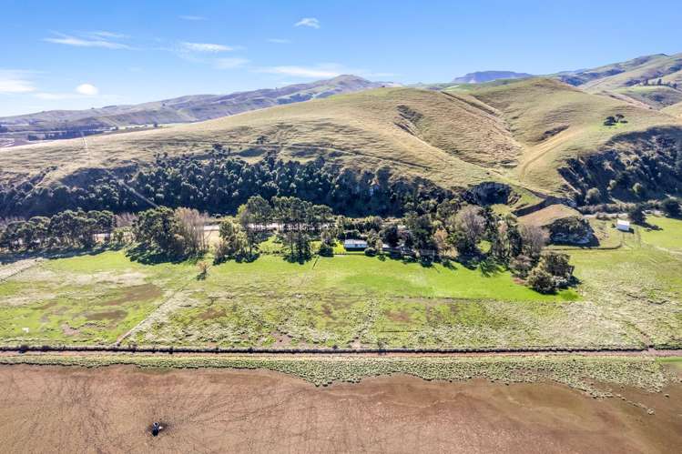 2890 Christchurch Akaroa Road Little River_33