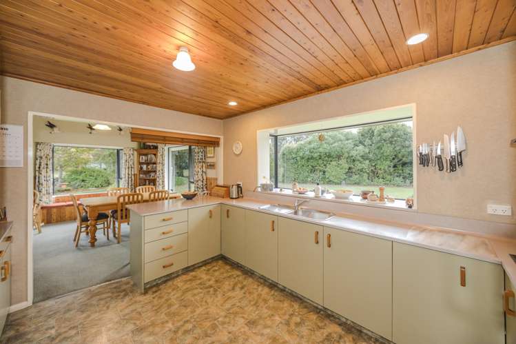 376 Awamoa Road_4