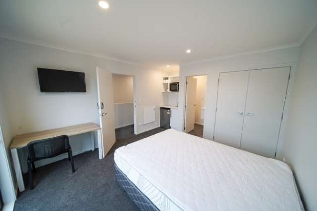 2b/20 Cameron Road 1076_4