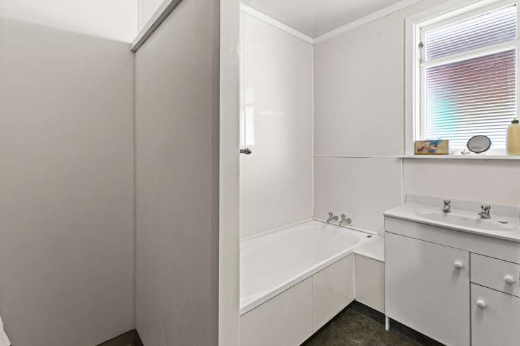 988 Norton Road Longlands_9