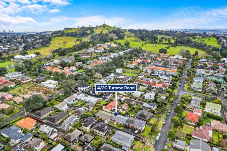 4/20 Turama Road Royal Oak_3