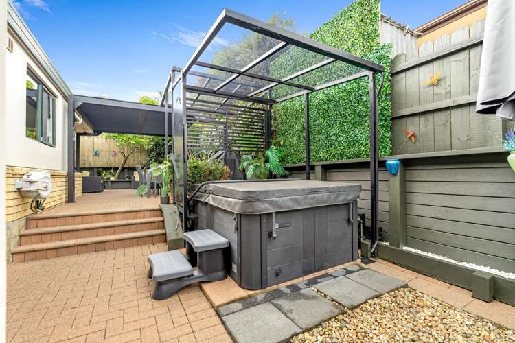 10 Isaac Place East Tamaki Heights_3