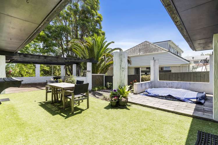 8 Stoneyroyd Gardens Remuera_17