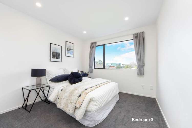 96B Botany Road Botany Downs_14