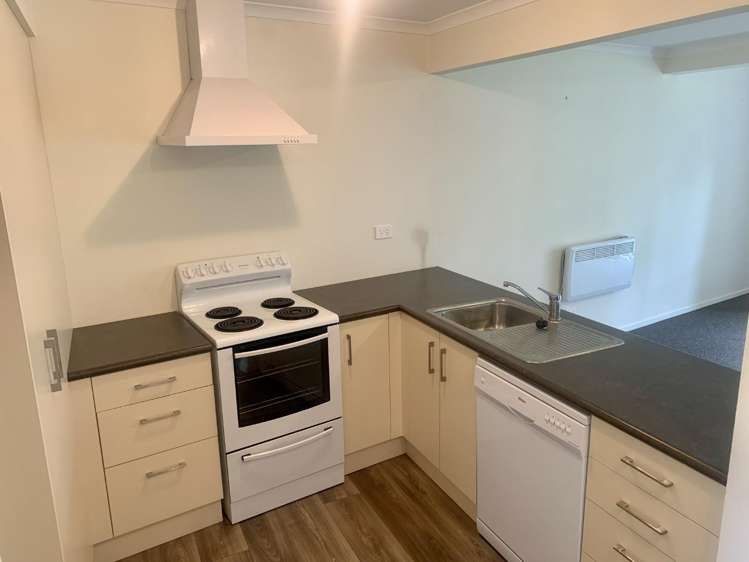 13D Korimako Street 1067_2