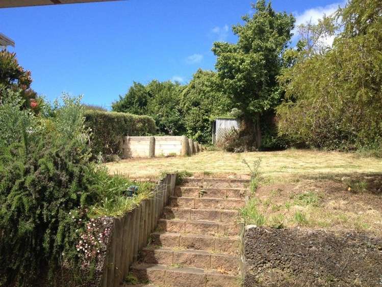 9 Ryehill Street Calton Hill_13