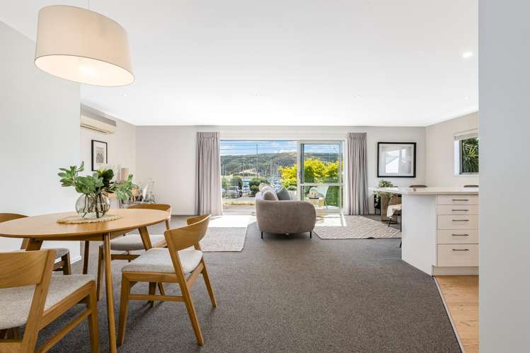 4 Marina View Paremata_2