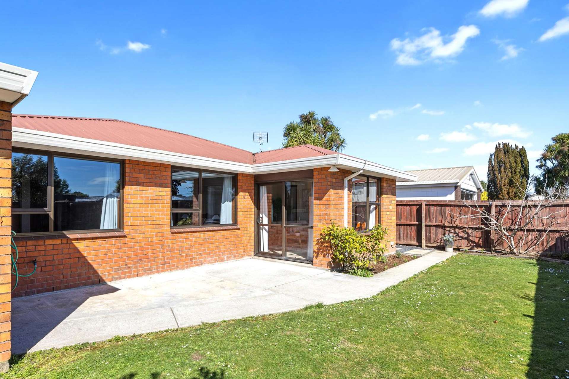 2/281 Sawyers Arms Road Bishopdale_0