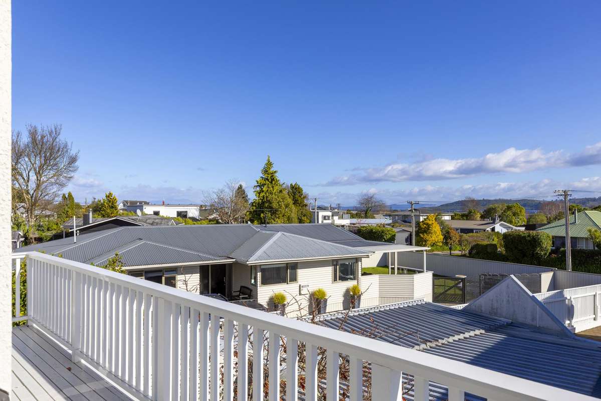 2/26 Aubrey Crescent_2