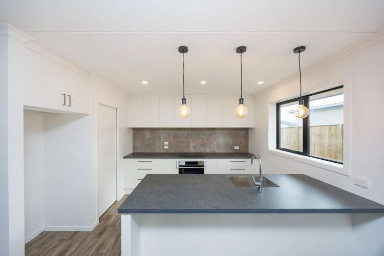9 Rayner Lane Marton_13