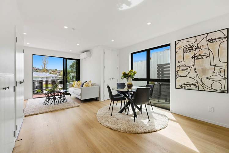 Lot 5/137 Moore Street Hillcrest_12