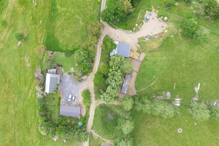 200 Highway 22 Pukekawa_19