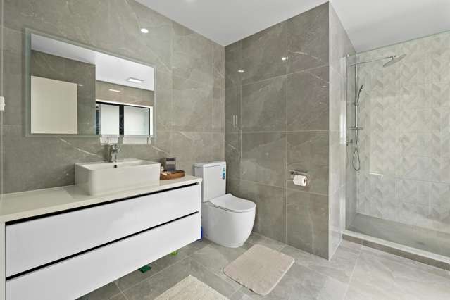 63 Koromeke Street Flat Bush_4