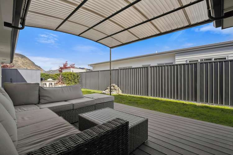 24 Risinghurst Terrace Lower Shotover_11