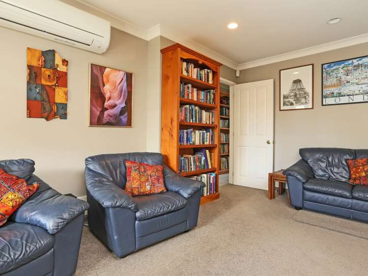 77 Kensington Drive Taradale_7