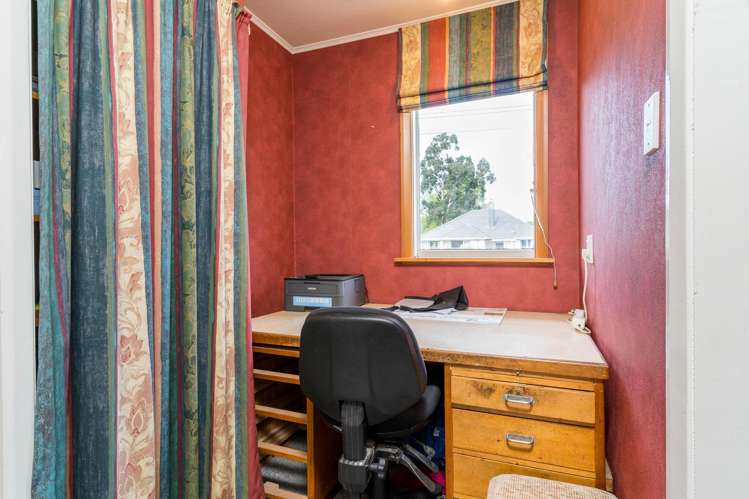 4 Burgess Street Green Island_14