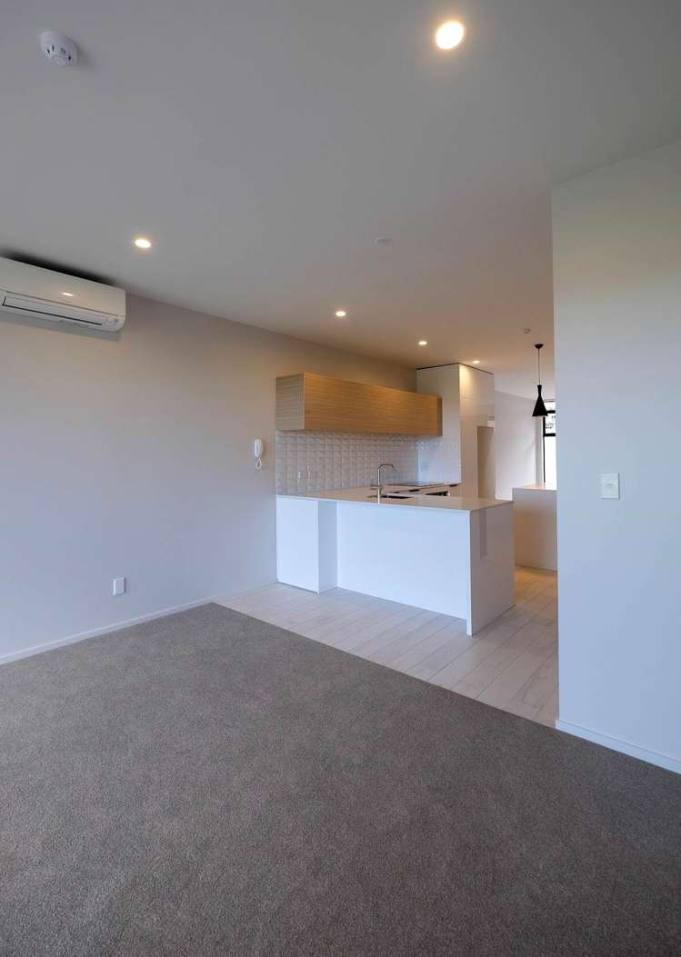 9/4 Stables Lane Silverdale_7