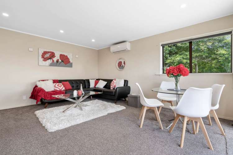 103p Glengarry Road Glen Eden_10