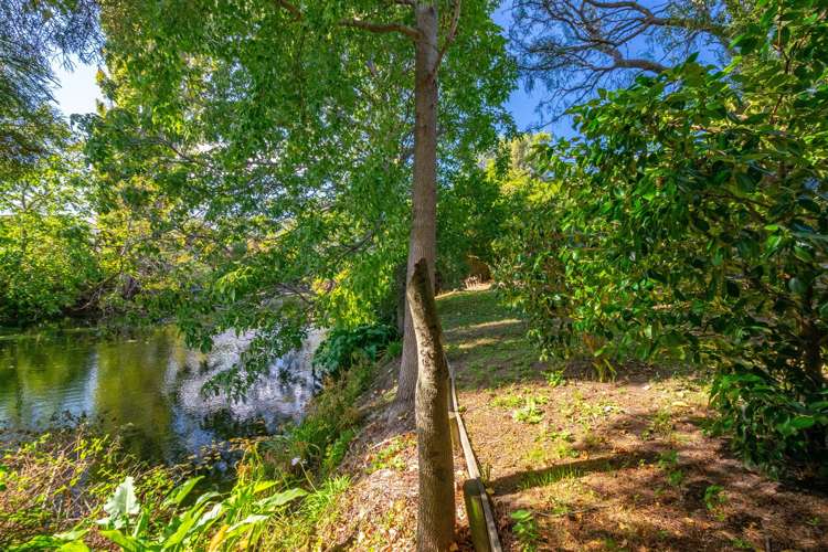 39a Dillons Point Road Islington_23