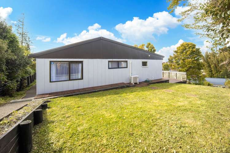 7A & 1/7A Tirimoana Road Te Atatu South_8