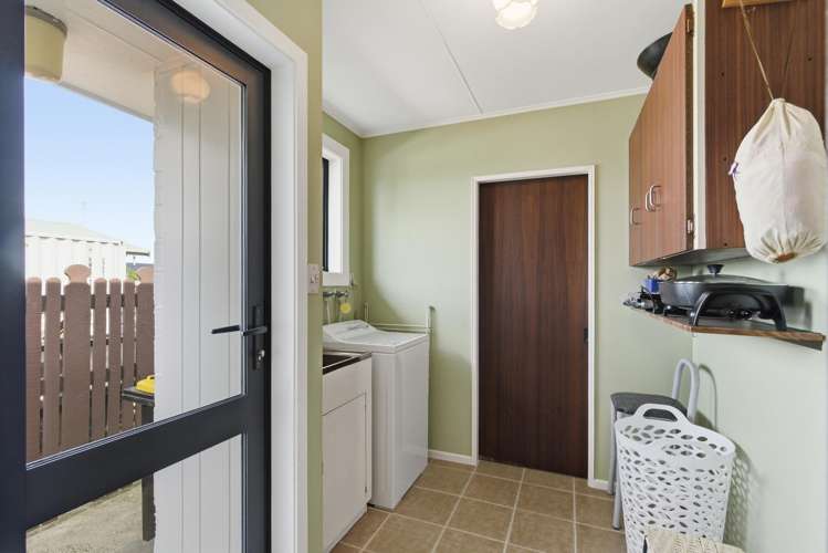 186 Paterson Street Grasmere_11