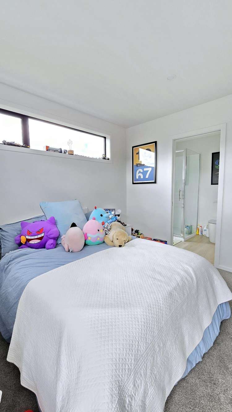 17/7 Johnston Grove Taita_12