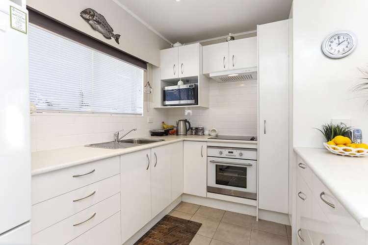 2/32 Matuhi Rise Henderson_7