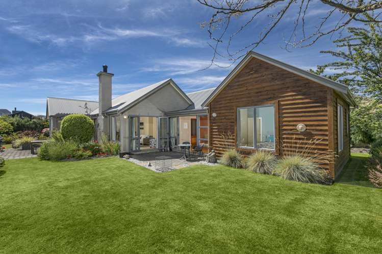 121 Meadowstone Drive Wanaka_26