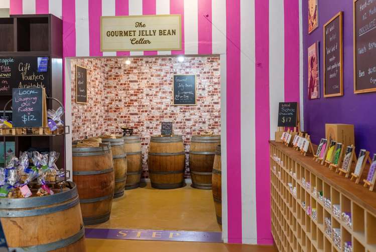 8 Kitchener Street Martinborough_25