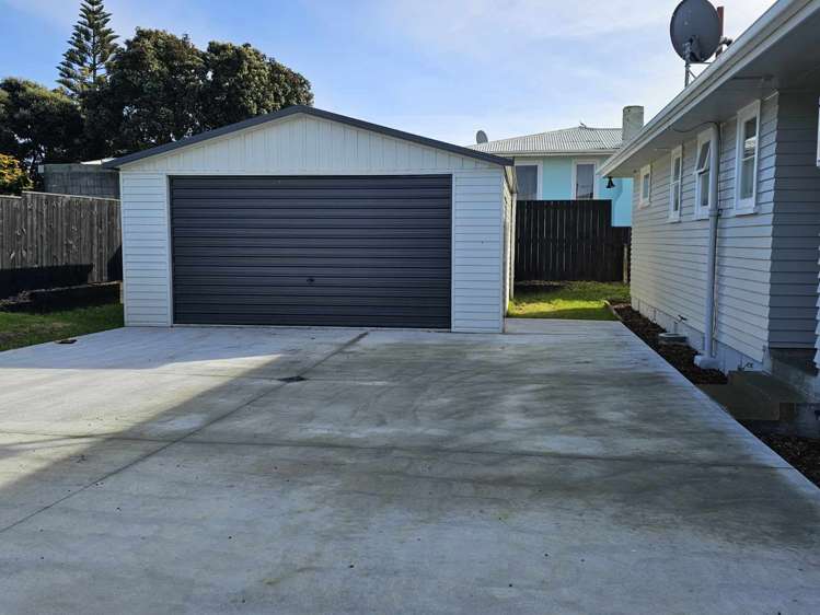 12 Titoki Street 1200_12