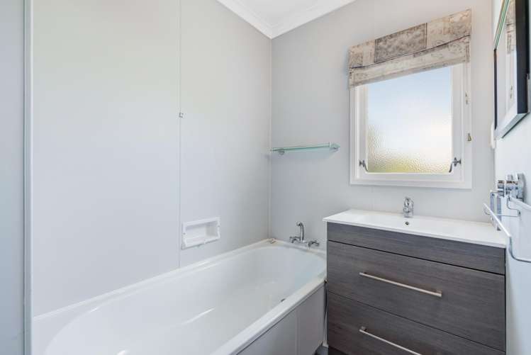 2/75 Carlisle Road Torbay_14