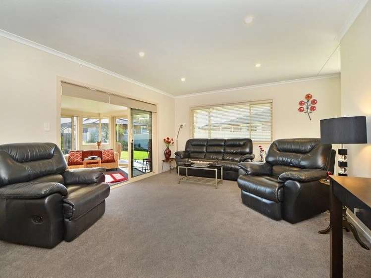 19 Austin Reid Avenue Carterton_5