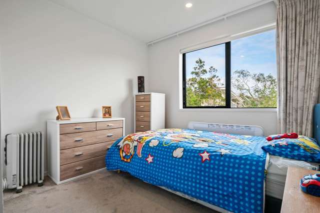 2/66 Bruce Road Glenfield_4