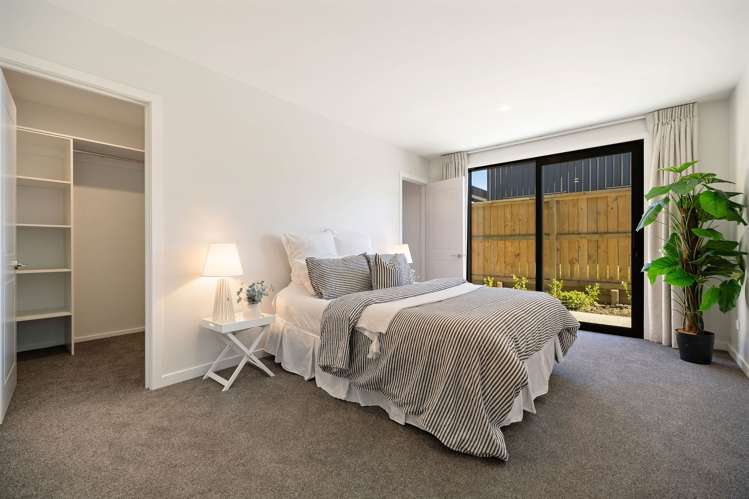 6 Shallow Close Jacks Point_13