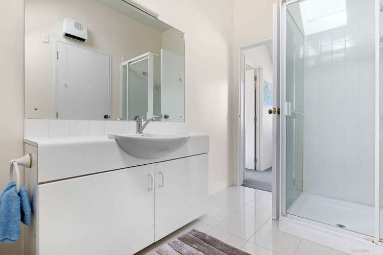 6a Hollywood Avenue Epsom_15