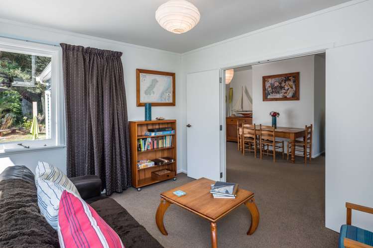 24 Queens Road Waikanae Beach_8